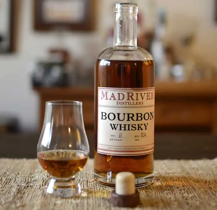 Mad River Straight Bourbon Whiskeyのボトル画像