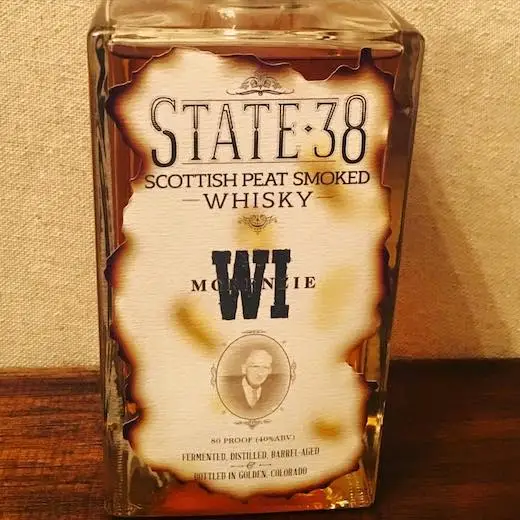 State 38 Peat-Smoked Whiskeyのボトル画像