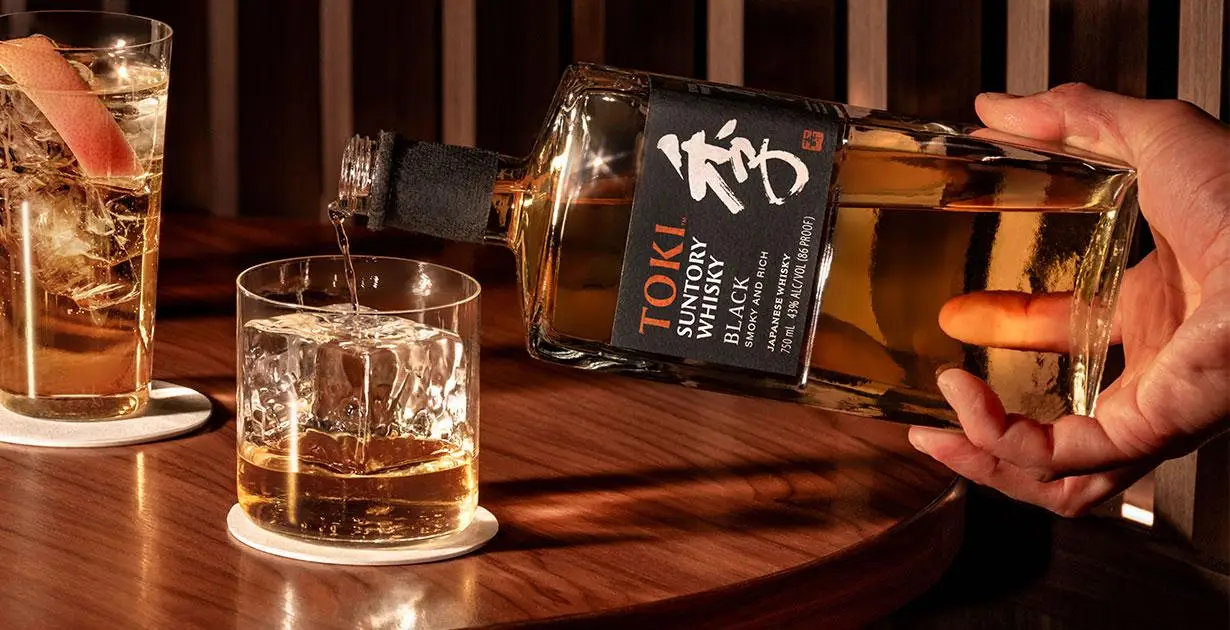 サントリーウイスキー TOKI BLACK 1L 43% Toki Black - Whisky from The Whisky World UK